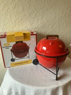 Boston Warehouse: 2012 Red Condiment Bowl- 4 piece- bowl & lid, wire rack, spoon